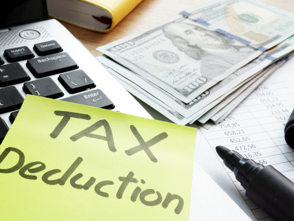 tax-credit-vs-tax-deductions-everything-you-need-to-know-marcfair